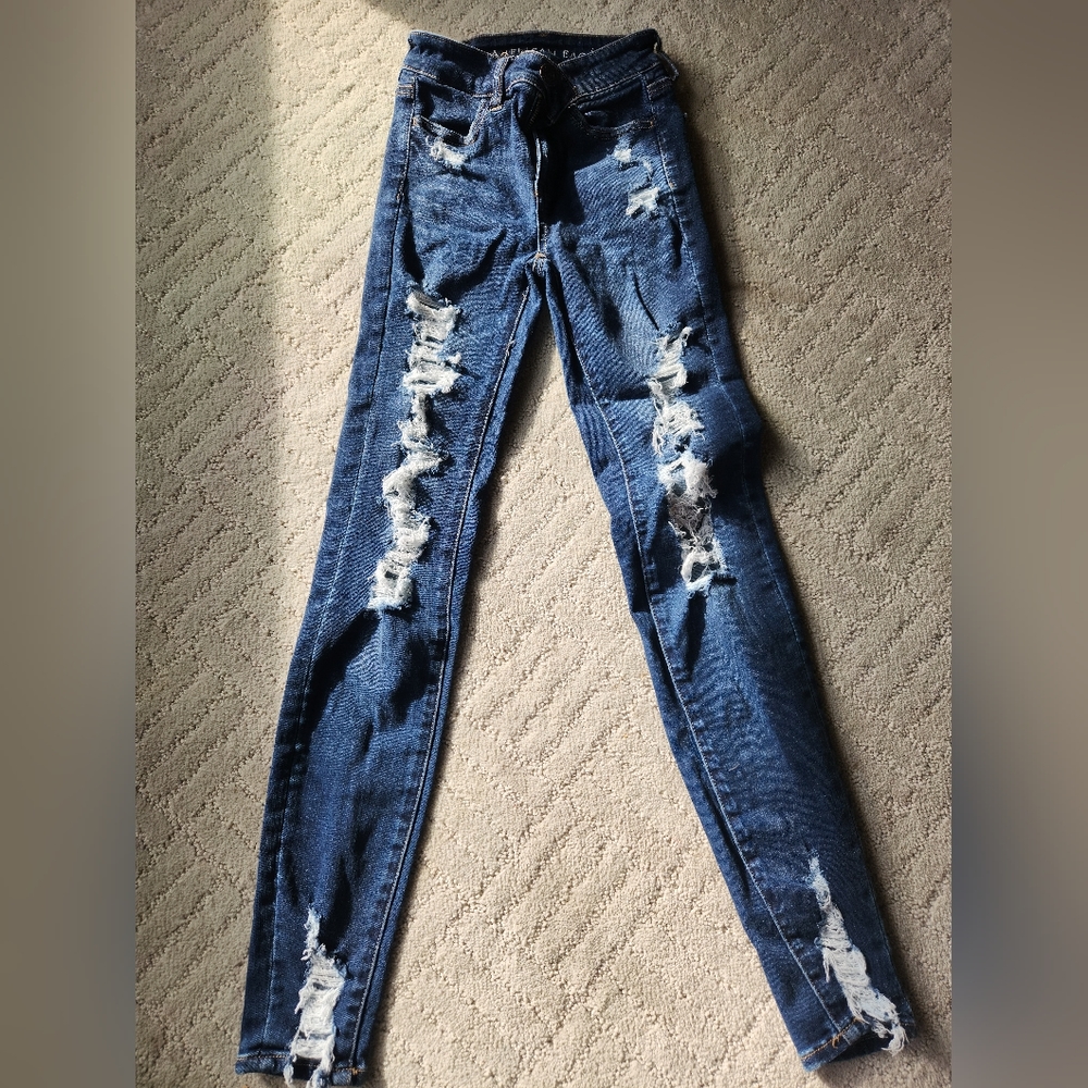 American Eagle Distressed Jeans